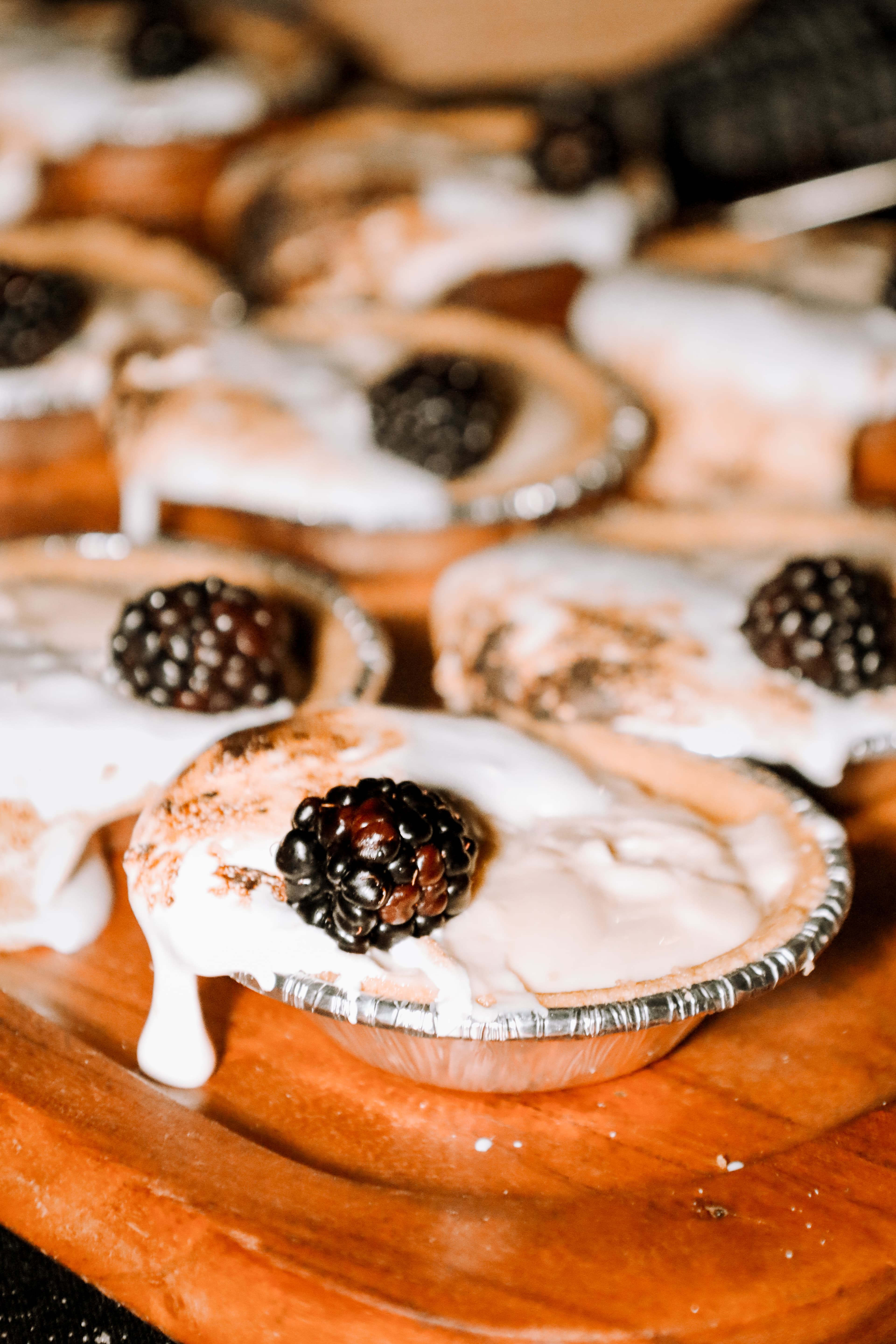 Bonfire and buffet dinner on the beach